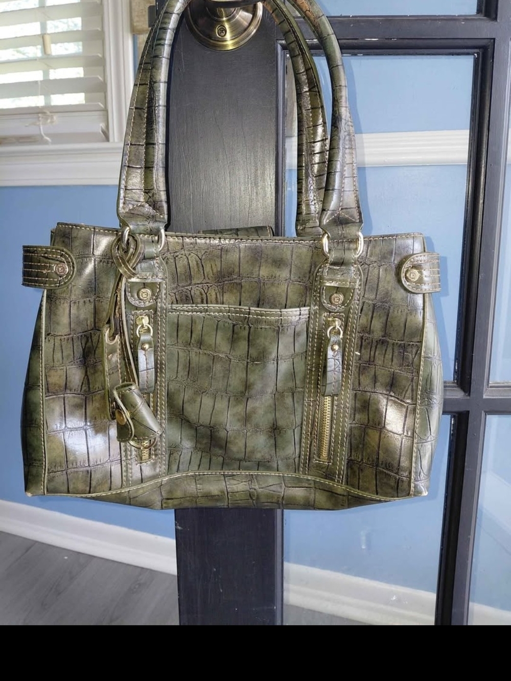 Olive Croc-Embossed Tote Handbag